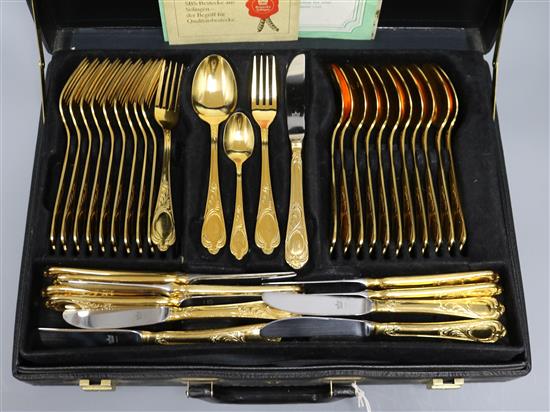 A service of SBS Solingen Bestecke 23/24 karat gold-plated flatware, model no. 25 Wien,